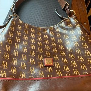 Doonie&Burke pocket book medium size bag!